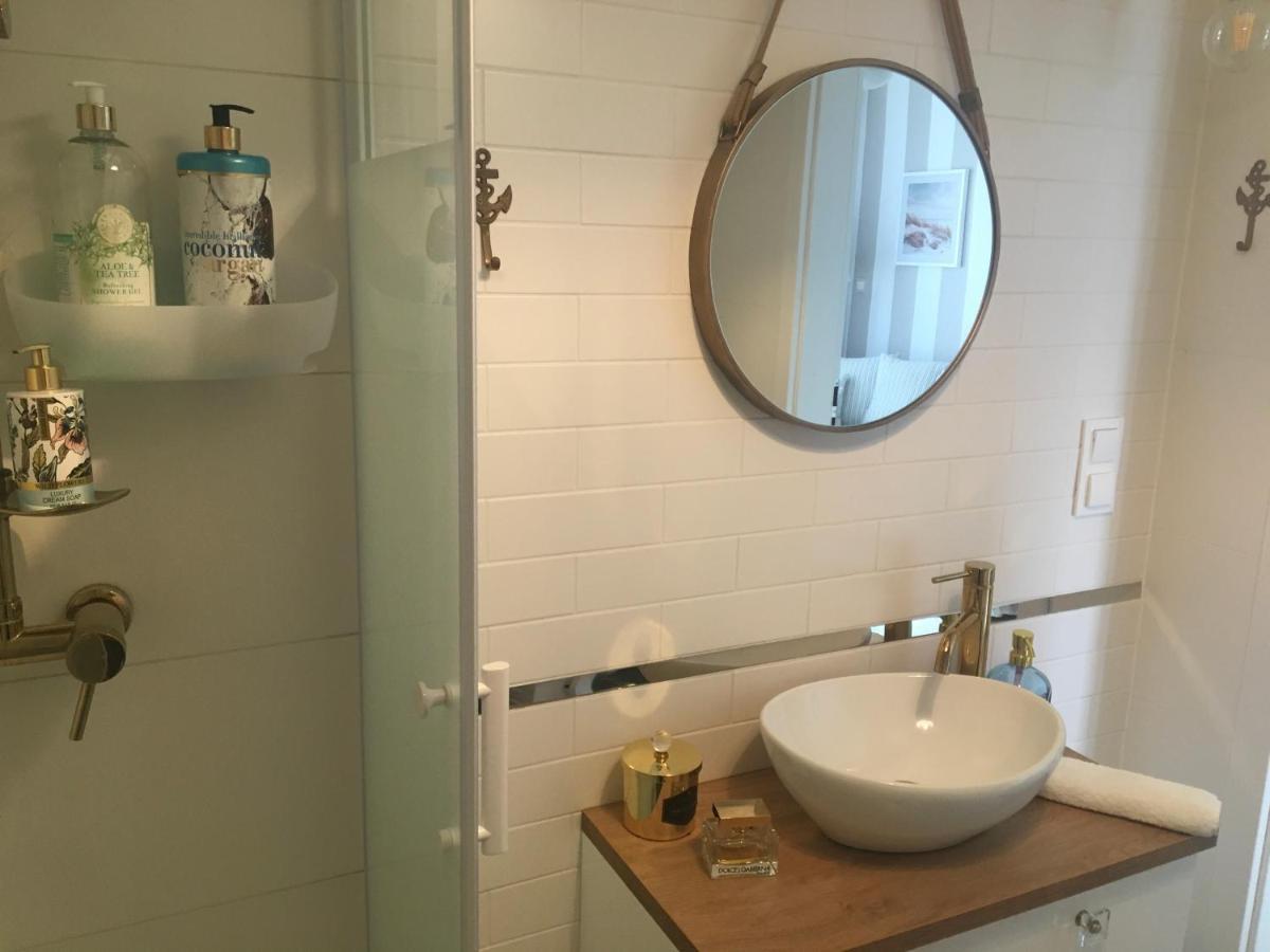 Apartament Marine Holiday Elblag - Winda -Parking W Hali Garazowej -Gratis -Business Stays Exterior photo